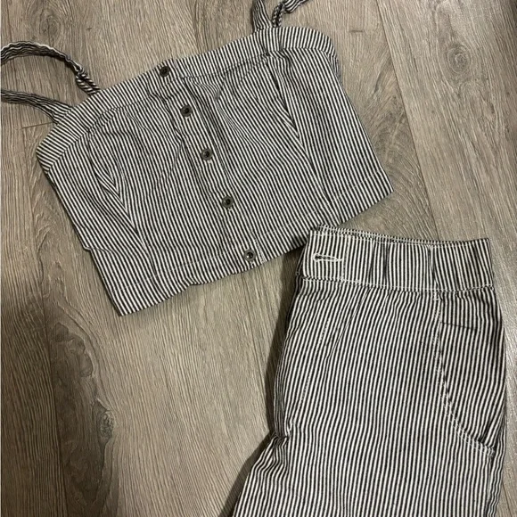 Matching Set - Picture 7 of 7